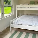 別荘 Classic Wooden House Inspired By Nature